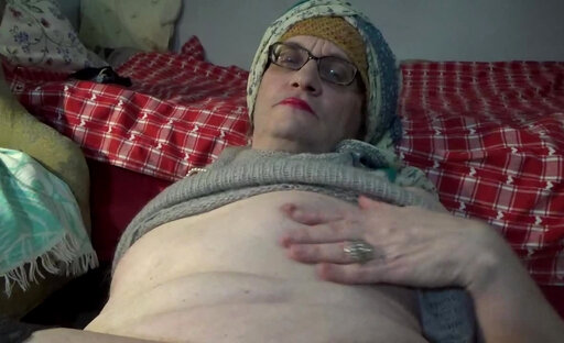 Housewife Sveta Lusin. 2026ab