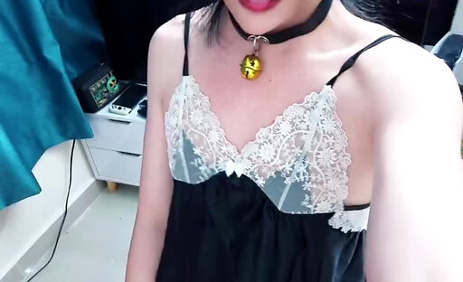 Vietnamese Lady - Velvetchan with her doll 2