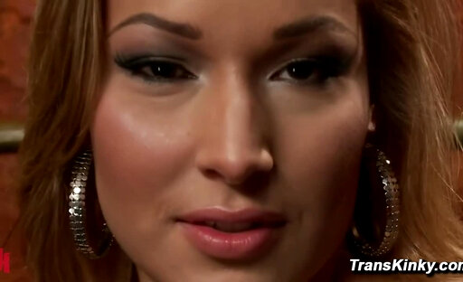 Kira Noir Anal Submission Ramon