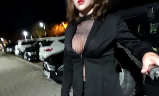 I come on my silikon titts