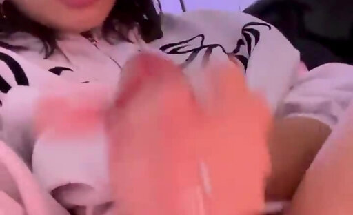 asian white sweater mast