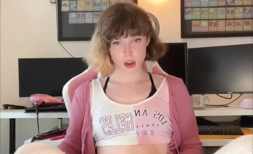 Cutie Pie Wants You To Eat Her Cum