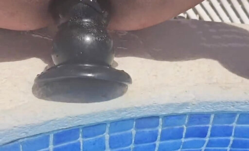Fisting at the Pool