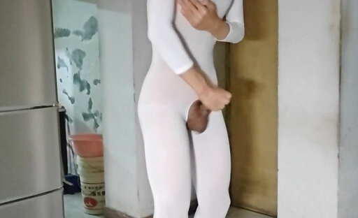 crossdress VID_20241020_011308