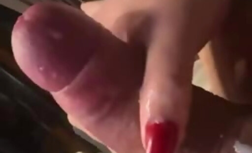 Tem como não amar o pau dessa travesti...