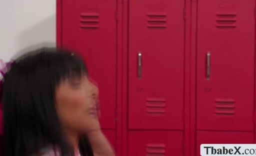 Ebony TS cheerleader comforts his sad crush