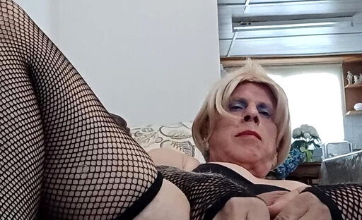 Sissy crossdresser peckey