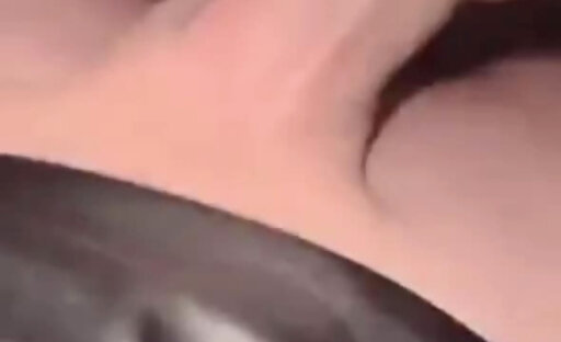 Levando pau de travesti no cu feito uma puta