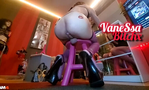 ?? J'ADOre Traire cette Salope. BODy?String Tour Eiffel dans le Cul. VaneSsaBiTCHx