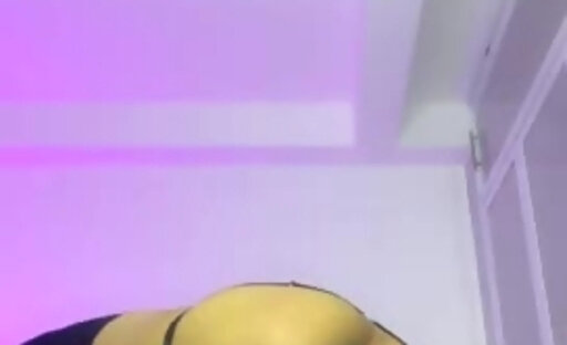 GORGEOUS THICK COCK HOTTIE STROKES TEASES AND CUMS