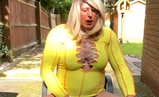 Kelly cd2022 in yellow