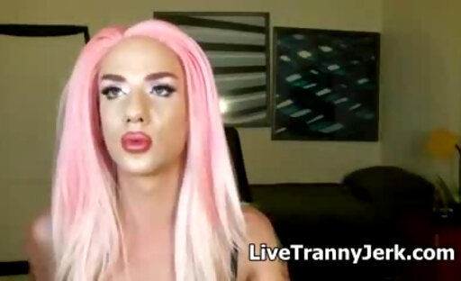 Tgirl pink penis