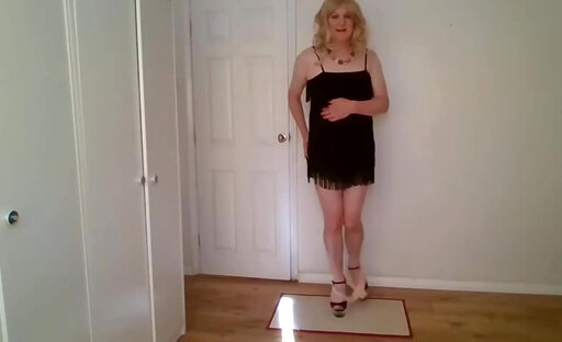 Black Minidress And Heels With No Panties Tranny Porn