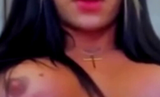Aleja V Cum Shot
