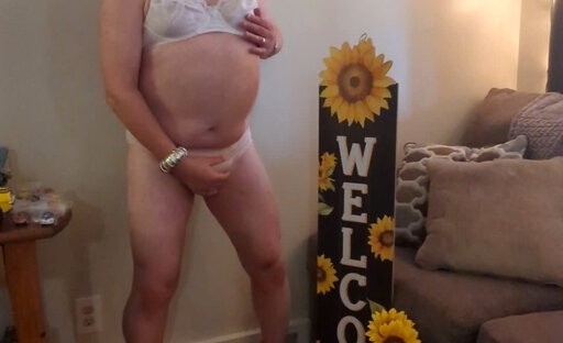 Sissy Bliss