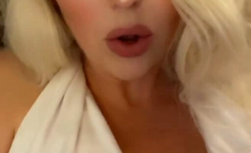 Sexy blonde big ass tgirl