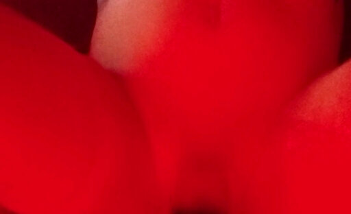 En rouge