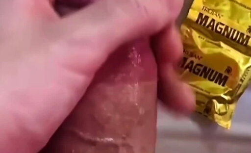 Condom gusto di plastica