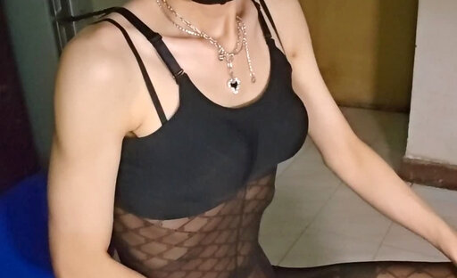crossdress VID_20241227_201407