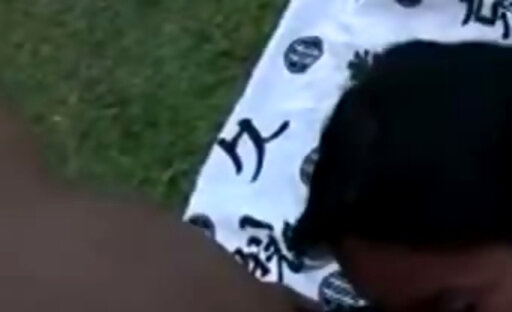 Transex_com_boneca_com_pica_na_boca