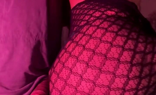 A Huge Black Guy Fucked Me in the Early Morning, Hot