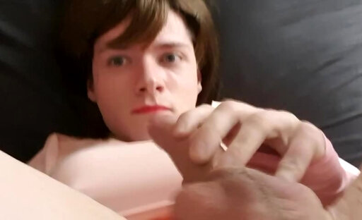 Sissy Sophie Self Facial