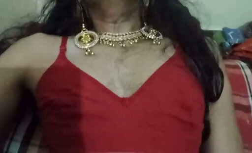 Indian Shemale Hot Boobs