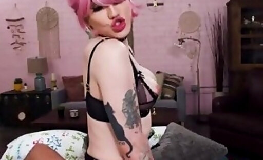 Pink hair TSbabe in lingerie gets fucked in asshole